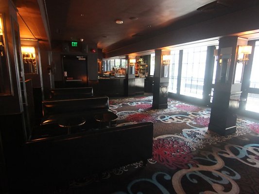 broadway bar 17 20140723 1852190853-705x529