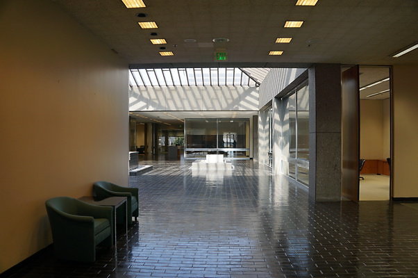 LA.Times.Atrium Area