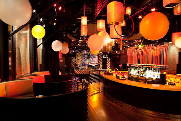 PlayHouse.Bar.Info.034
