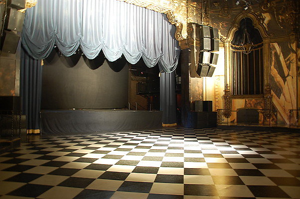 The Fonda Theater.Night Club.Bar42