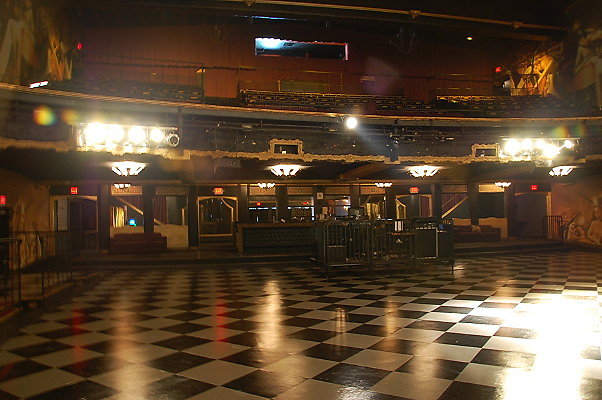 The Fonda Theater.Night Club.Bar47