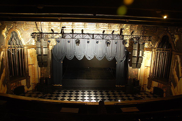 The Fonda Theater.Night Club.Bar70