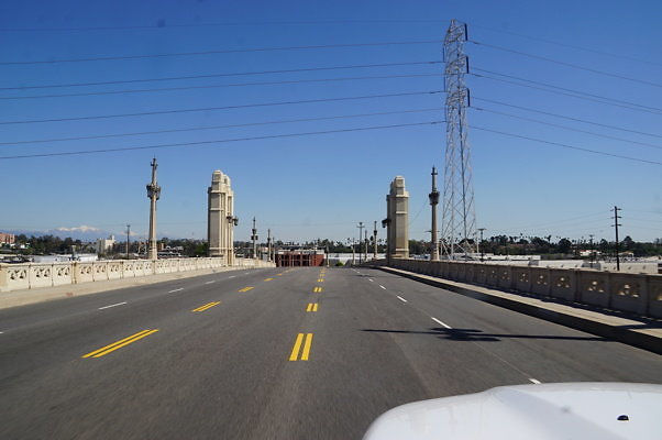 4th.St.Bridge.DTLA.08