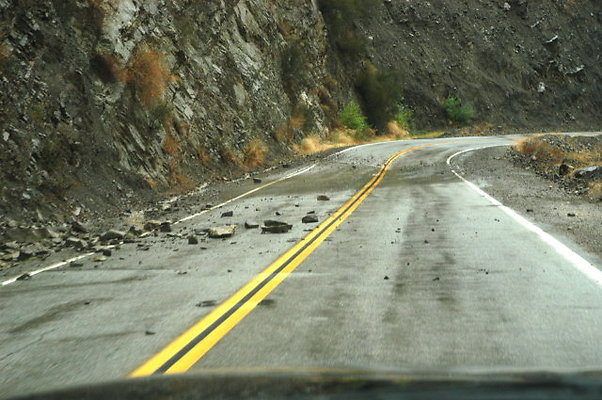 Lake Hughes Road 015