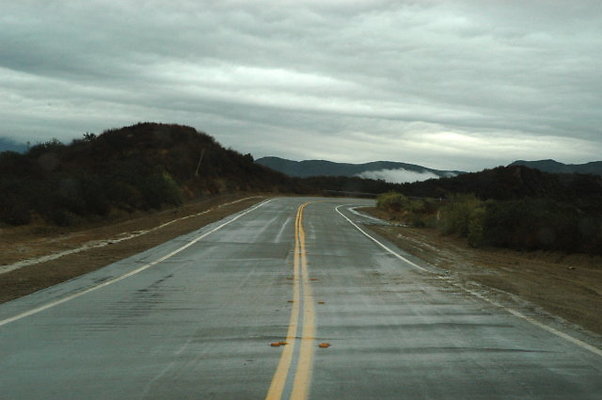 Lake Hughes Road 005