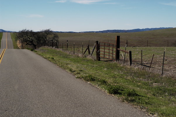 Armour Ranch Rd WB 0254