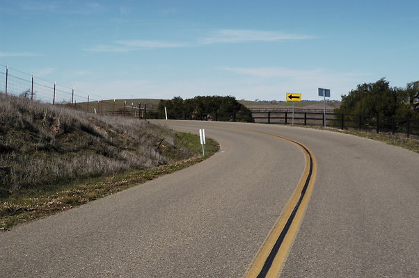 Armour Ranch Rd WB 0241