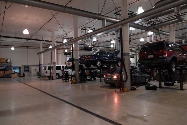Garage.Auto Repair