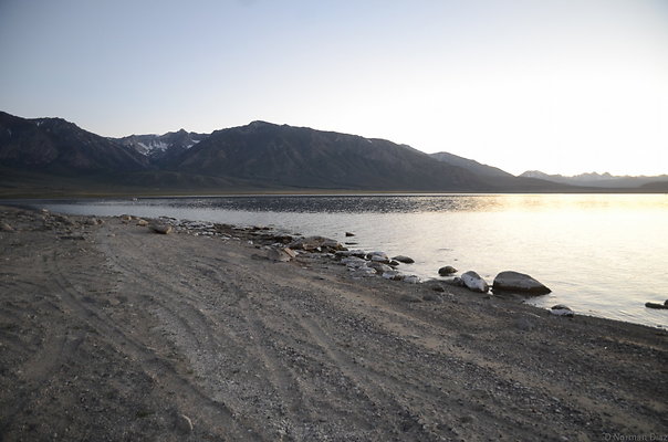 375 Crowley Lake Chalk Beach