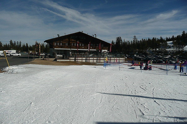 Mammoth Mtn. Lodge Ext. Pixx45