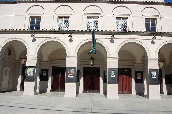 Wilshire Ebell Theater02