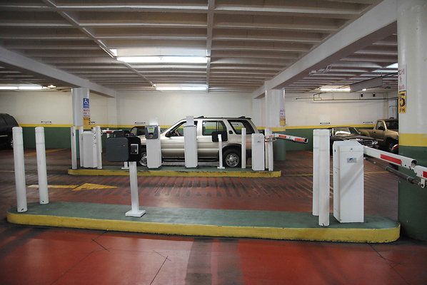 Un.Val.757.So.Flo.Int.04