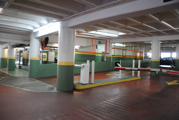 Un.Val.757.So.Flo.Int.18