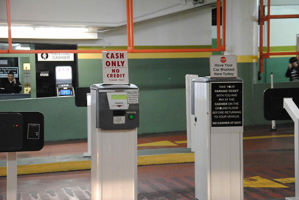 Un.Val.757.So.Flo.Int.24