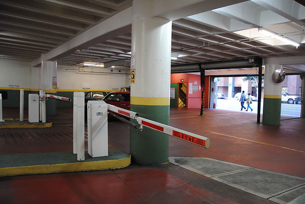 Un.Val.757.So.Flo.Int.09