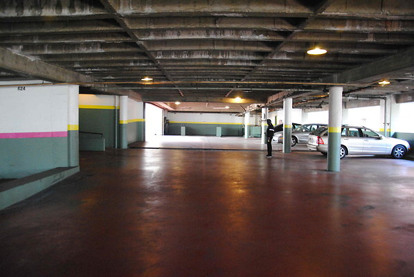 Un.Val.757.So.Flo.Int.35