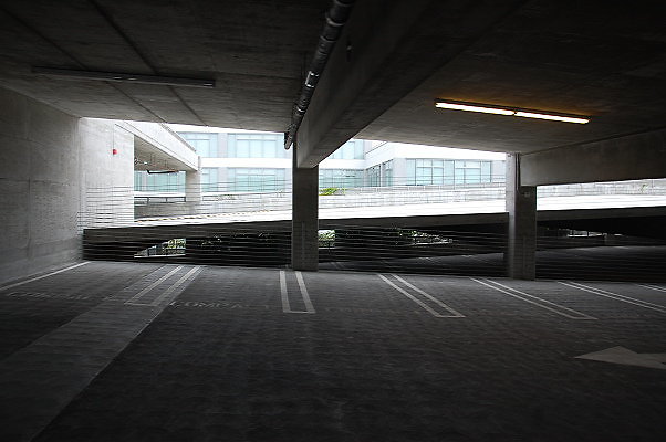 Playa.Parking Structure.12181.So.Campus83