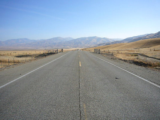 Edmonston Pump Road.Paved.Tejon Ranch