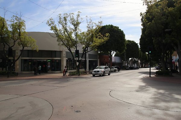 127.Streets.Whittier.Downtown