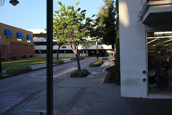173.Streets.Whittier.Downtown