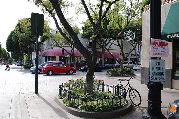119.Streets.Whittier.Downtown