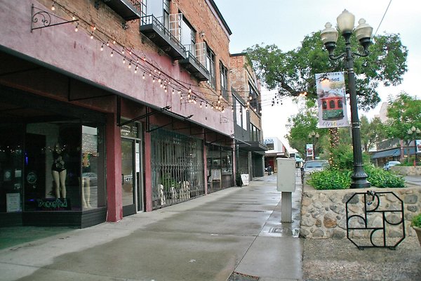 05.E.2ndSt 03.Pomona
