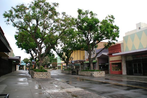 08.E.2ndSt 07.Pomona