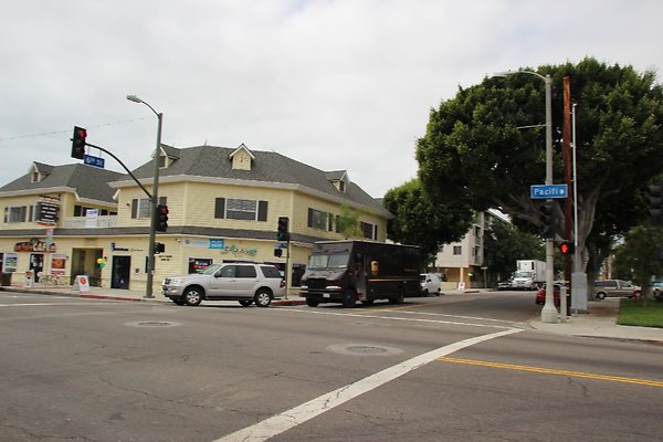 41.Steet.6th.Pacific.Farmers.Market.SanPedro