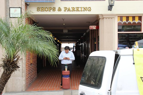 36.Steet.6th.Pacific.Farmers.Market.SanPedro