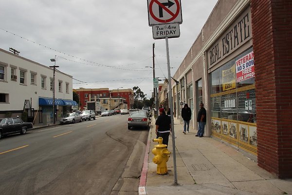 Strts-6th-Mesa-Corner Plaza-019