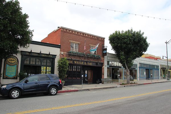 Streets-7th &amp; Center sanp-046