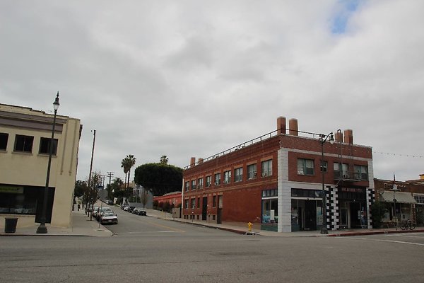 Streets-7th &amp; Center sanp-011