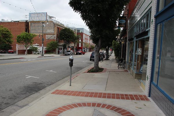 Streets-7th &amp; Center sanp-059