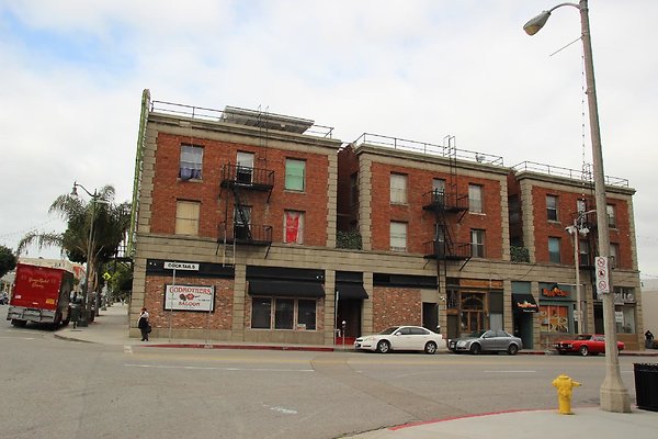 Streets-7th &amp; Center sanp-067