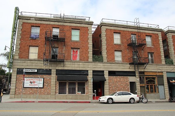 Streets-7th &amp; Center sanp-073