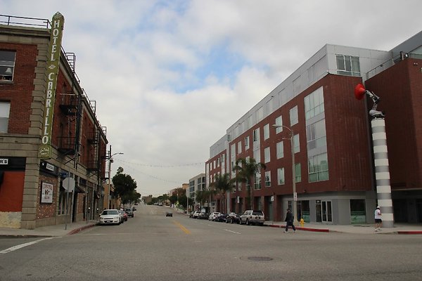 Streets-7th &amp; Center sanp-061