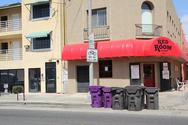 Steet-4th &amp; Orange lbch-002