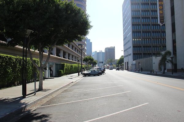 04.Steet.SW.1st.St.Elm-LongBeachBlvd