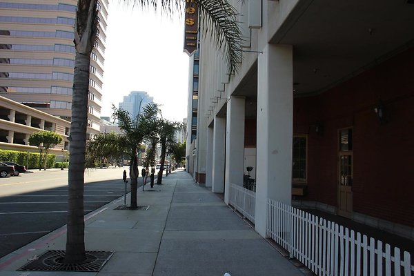 21.Steet.SW.1st.St.Elm-LongBeachBlvd