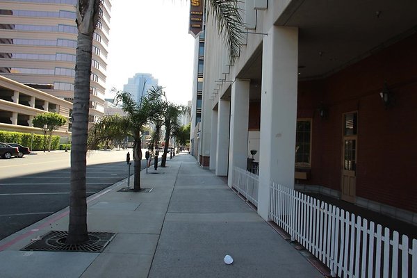 20.Steet.SW.1st.St.Elm-LongBeachBlvd