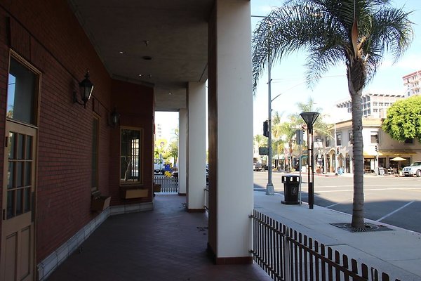 19.Steet.SW.1st.St.Elm-LongBeachBlvd