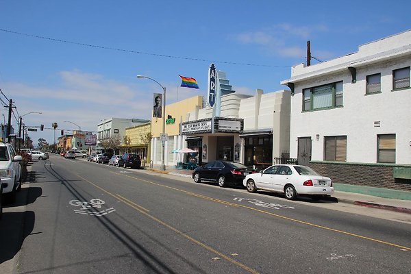 Strts-4th St Cherry-Junipero lbch-033