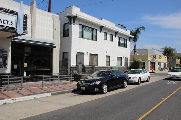 1-Strts-4th St Cherry-Junipero lbch-019003