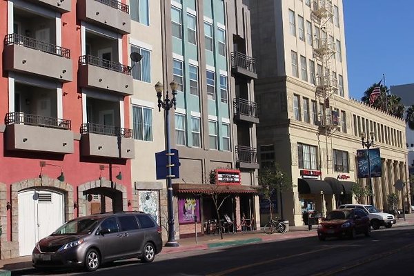 Street.SW.Pine.3rd-4th.LongBeach.17