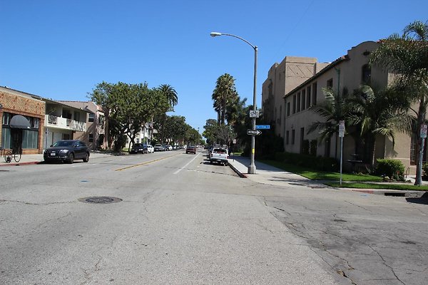 Strts-3rd &amp; Cerritos lbch-015