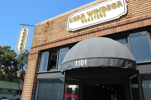 Strts-3rd &amp; Cerritos lbch-021