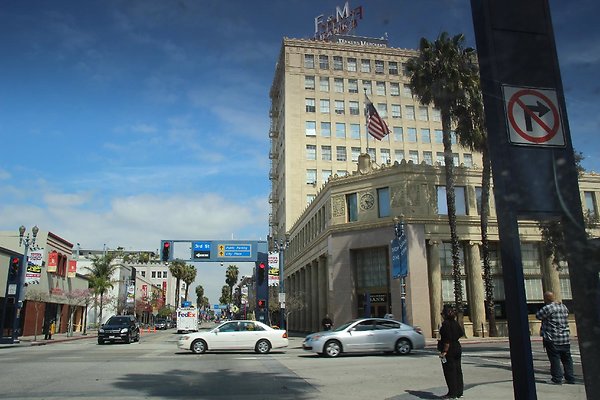 Pine St-1st to 5th lbch-007