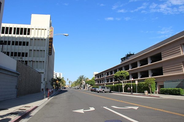 02.Steet.SW.1st.St.Elm-LongBeachBlvd.Alt