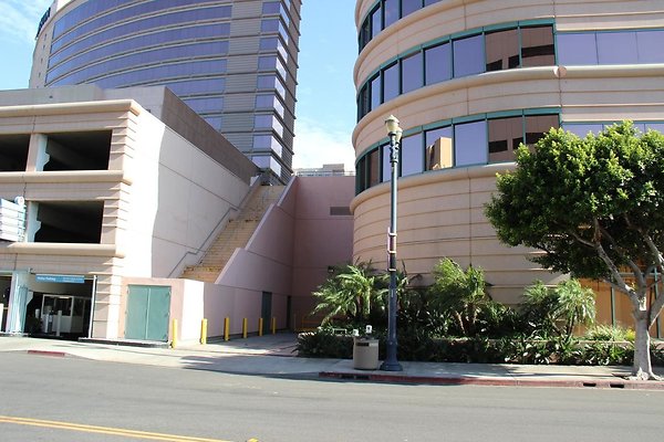 04.Steet.SW.1st.St.Elm-LongBeachBlvd.Alt