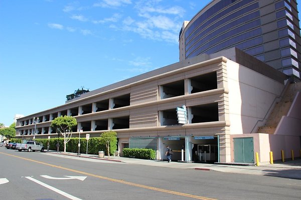 03.Steet.SW.1st.St.Elm-LongBeachBlvd.Alt